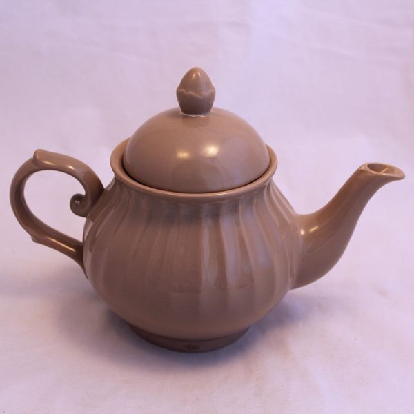 Čajník porcelánový